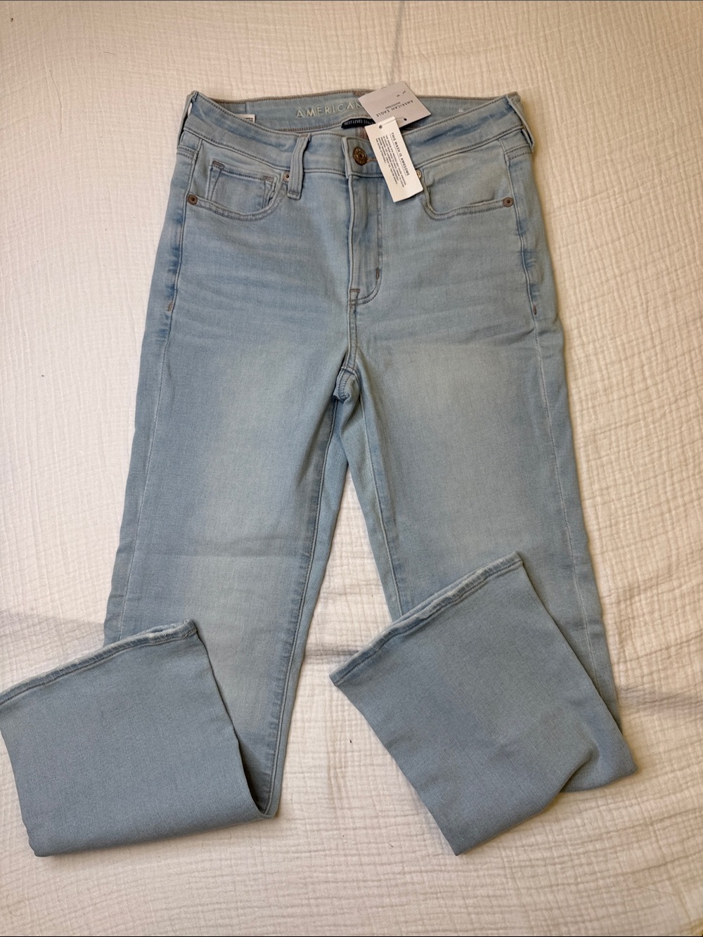 American Eagle Outfitters Light Wash Straight Leg Jeans w 12-14..R-9 L-26